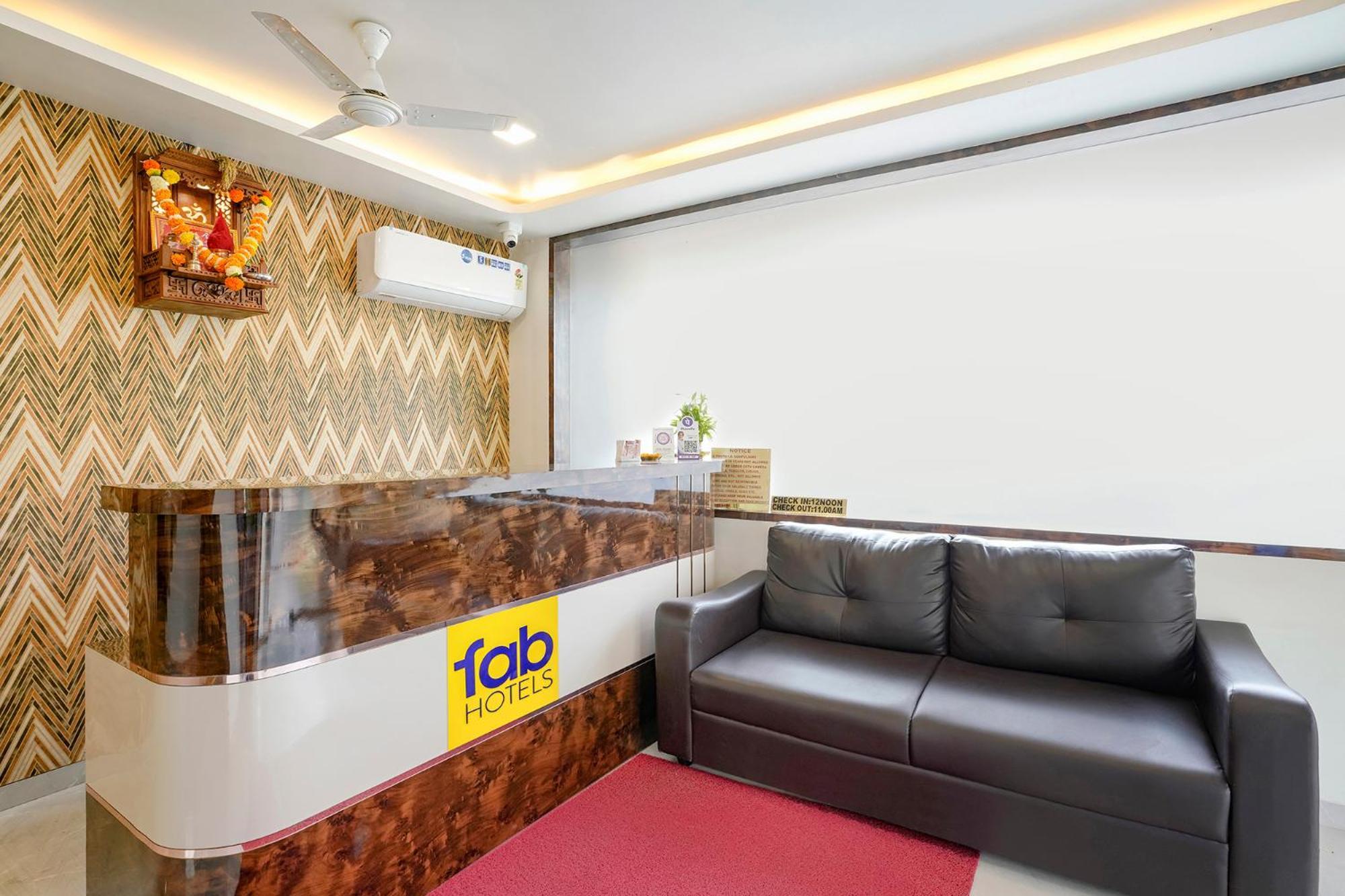 Fabhotel The Mint Mumbai Exterior foto